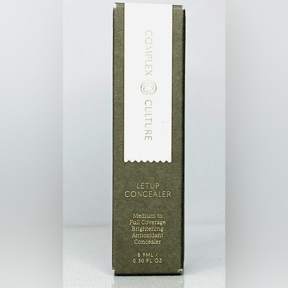 COMPLEX CULTURE Liquid Foundation Concealer - Beige Nude Shade M300 - Picture 2 of 3